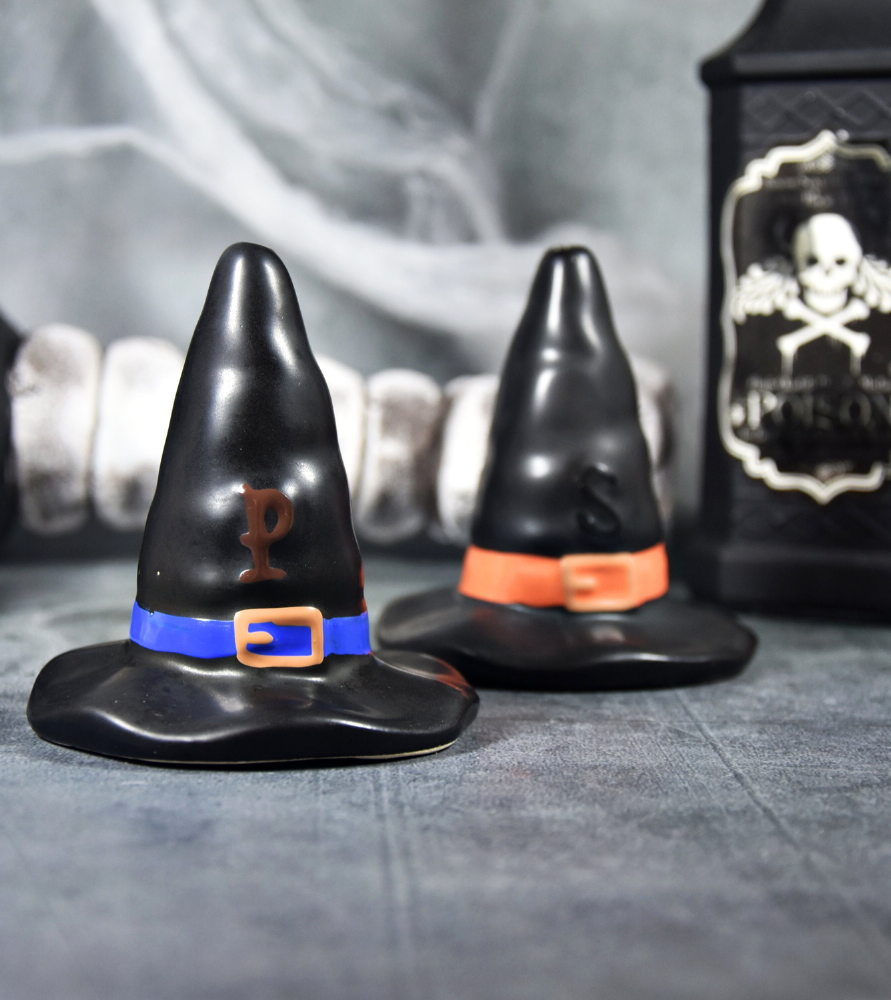 Set "Witch hat salt & pepper"