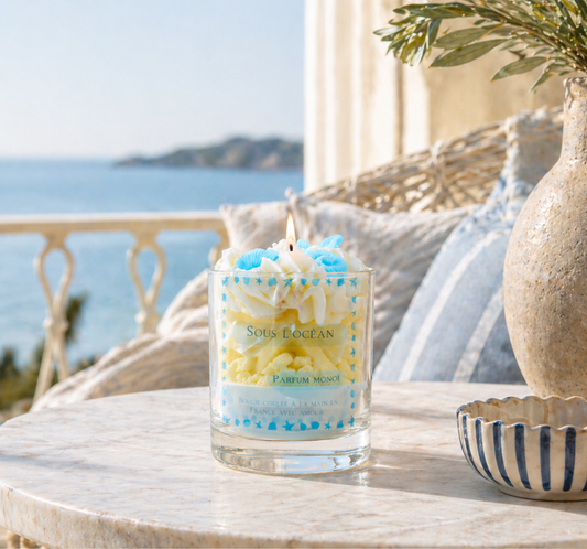 Bougie "Sous l'océan" parfum monoï